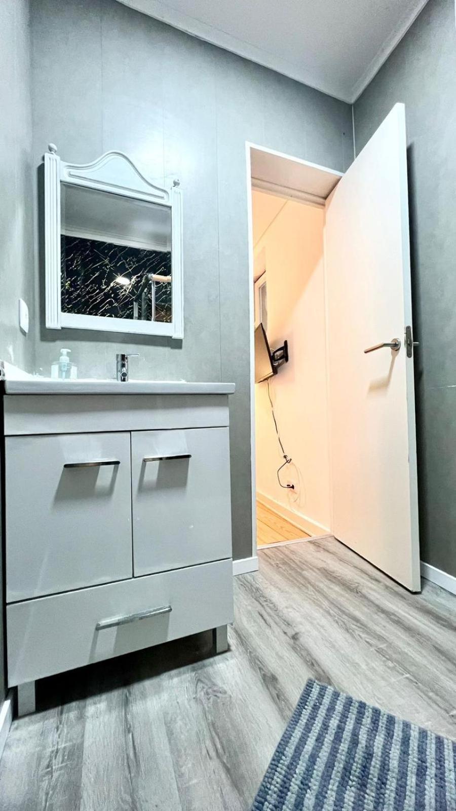 Frank's House & Happy Downtown Apartment Lisbon